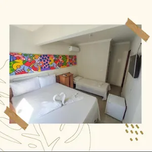 https://pousada-f-j-porto-17.portodegalinhashotels.com